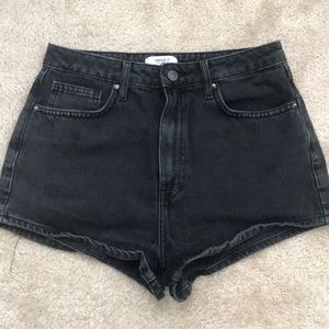 Forever 21 Los Angeles Black Jean Shorts